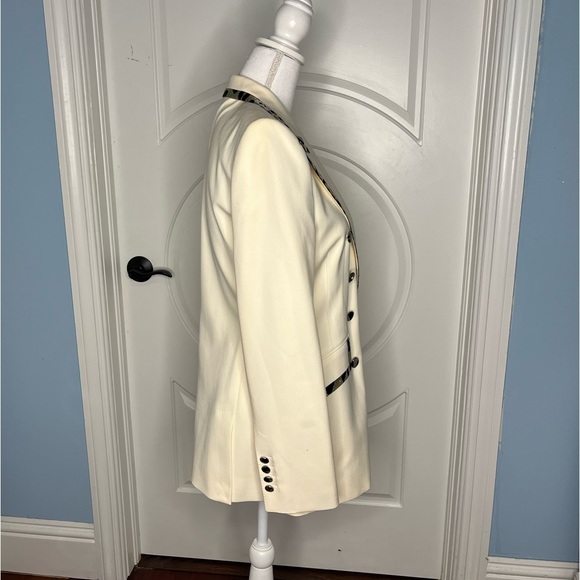 🦋SOLD🦋Dolce and Gabbana Virgin Wool Peacoat - Picture 7 of 13